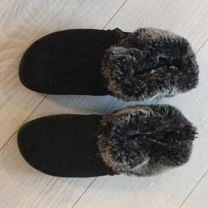 Sketchers Tone Ups Winter Clog